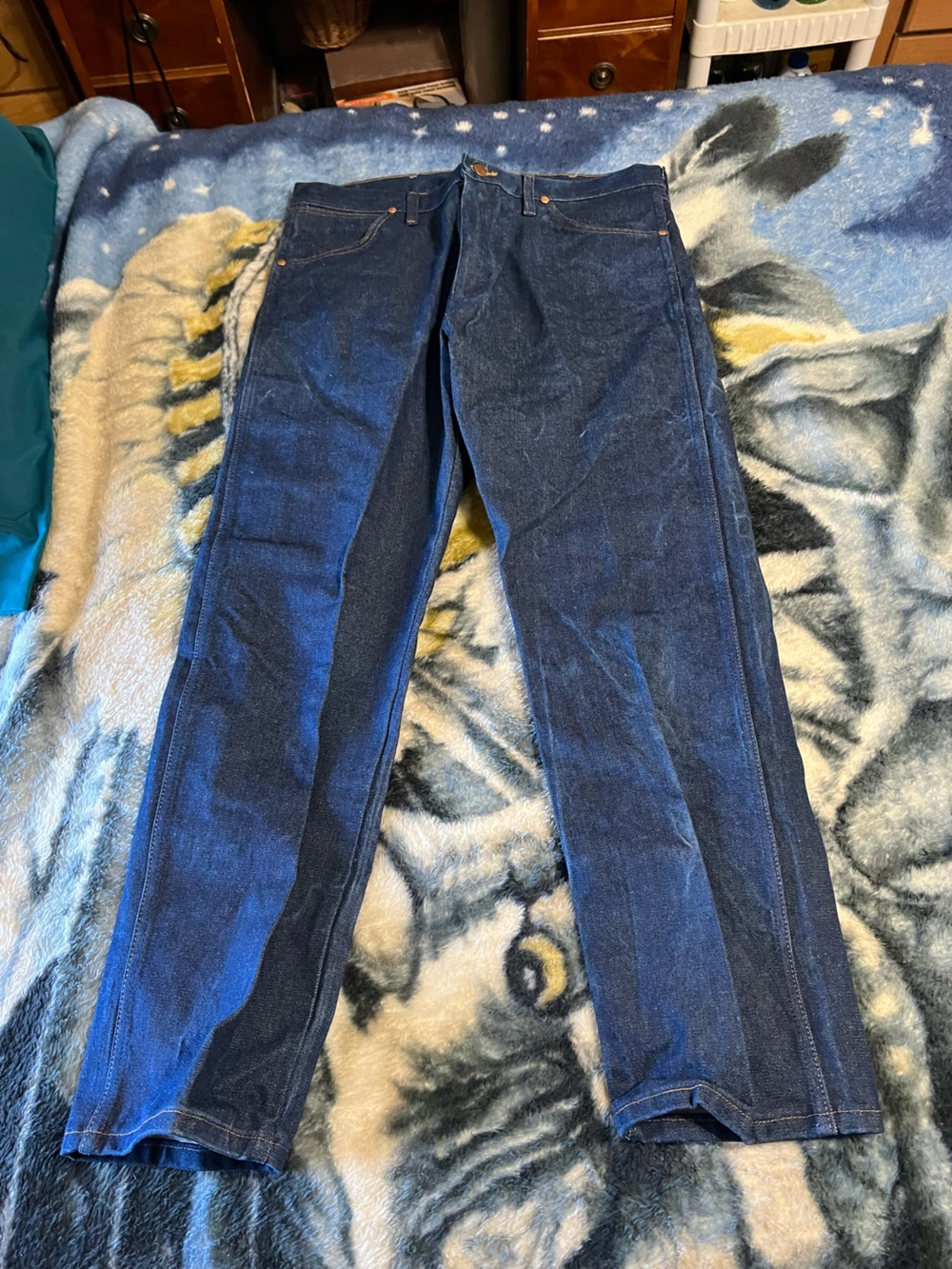 Wrangler Men's Deep Indigo Slim Straight Jeans